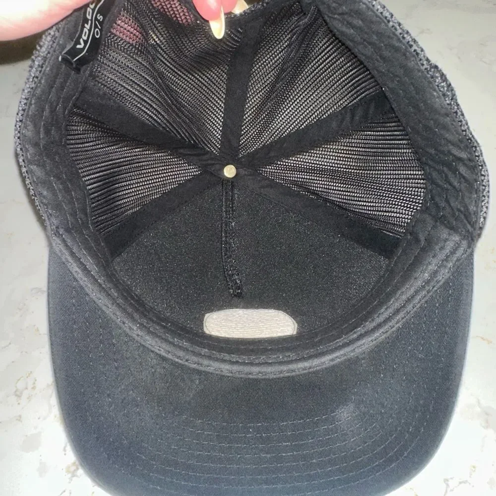 Volcom Men’s SnapBack - Picture 4 of 4